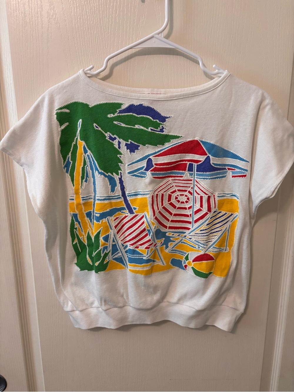 White Short Sleeve 1970s Beach Vintage Puffy Paint Graphic Tee